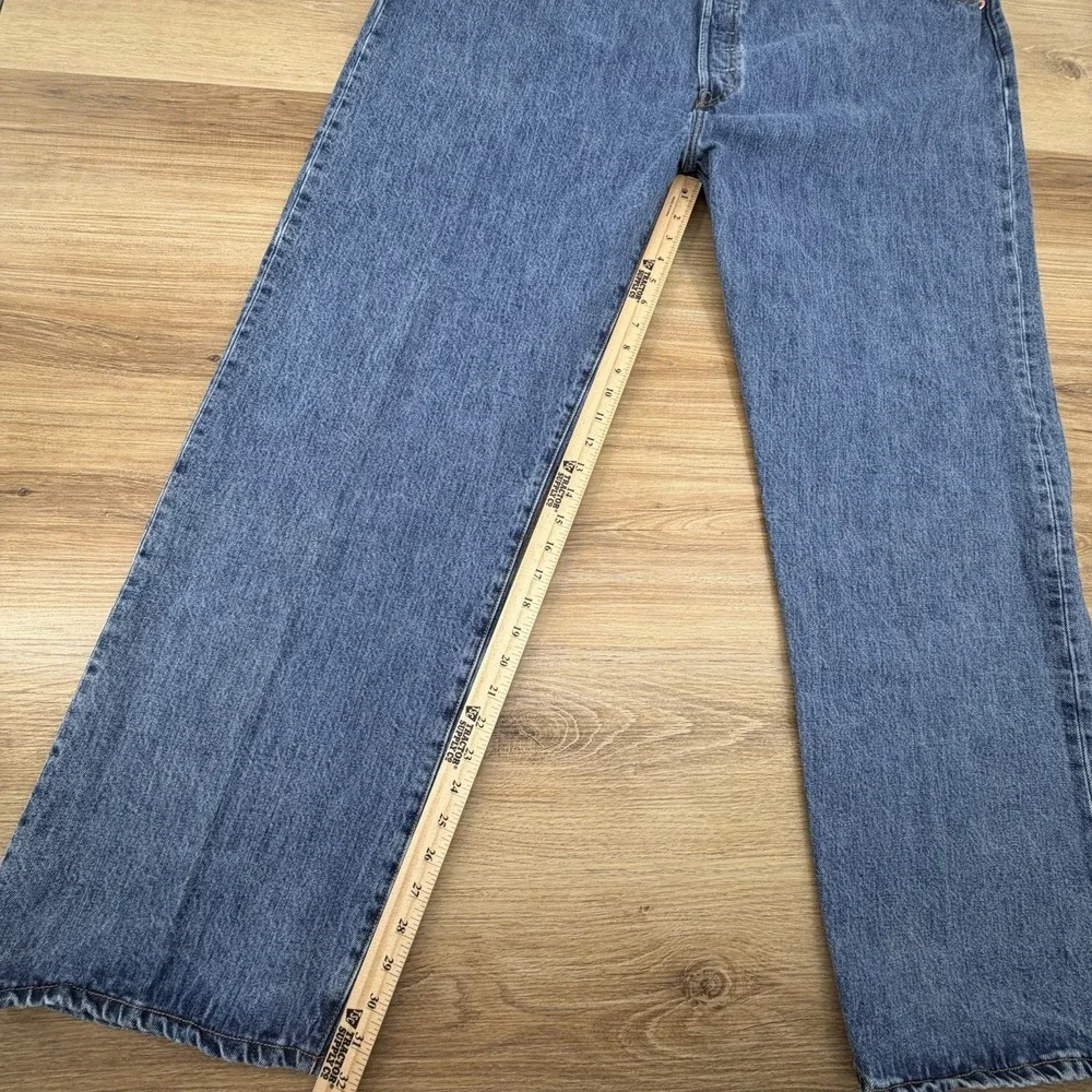 Vtg Levis 501 Button Fly Jeans 48x32‎ Denim Y2K Med Wash - Picture 7 of 7